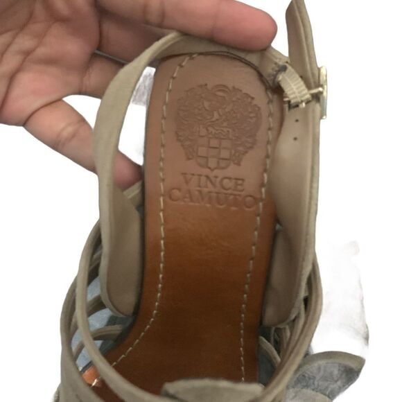 Vince Camuto Wedges    - Picture 4 of 5